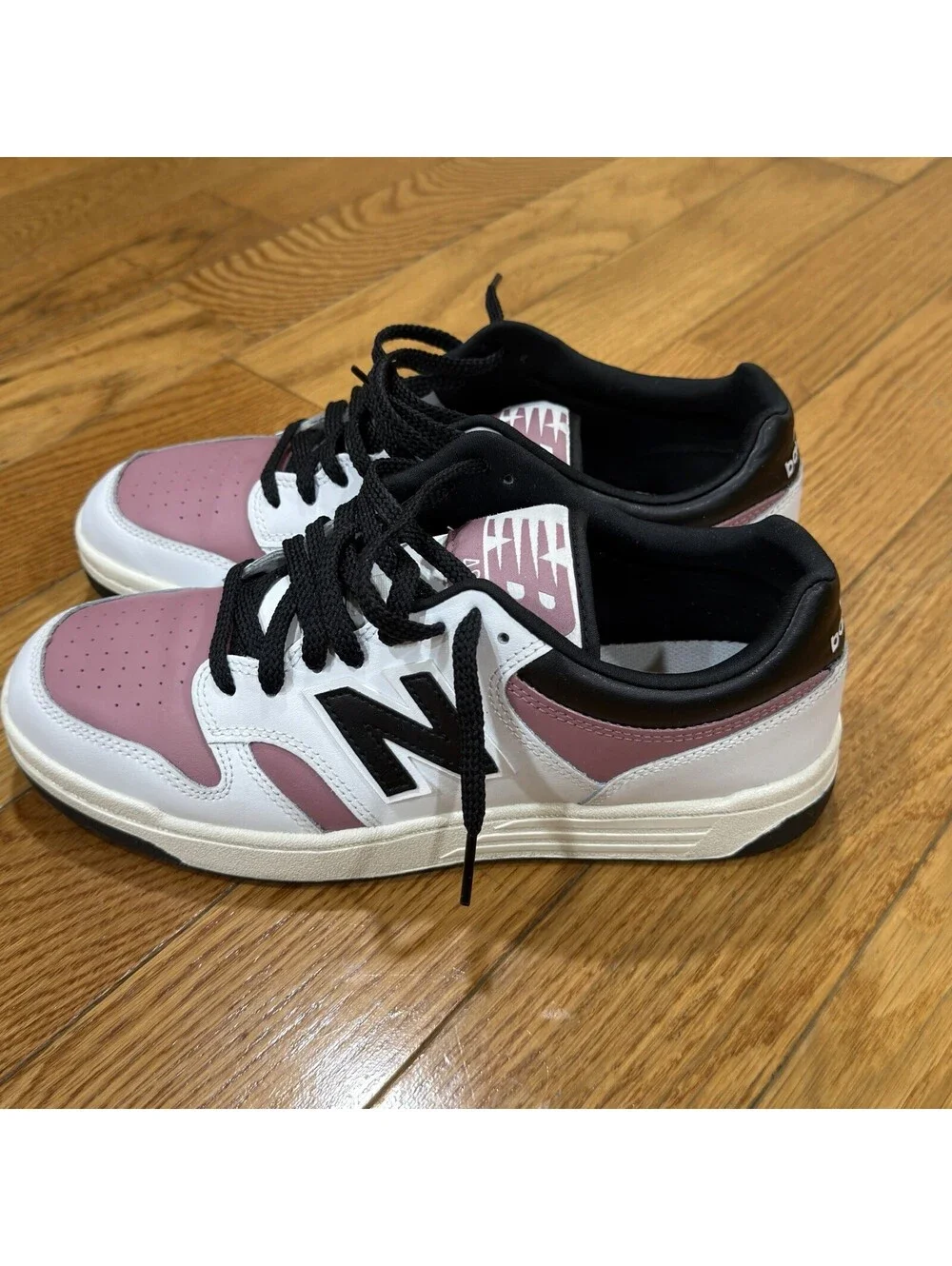 Size 8.5 Men’s New Balance 480 White Rosewood Black SAMPLE , Women’s Size 10